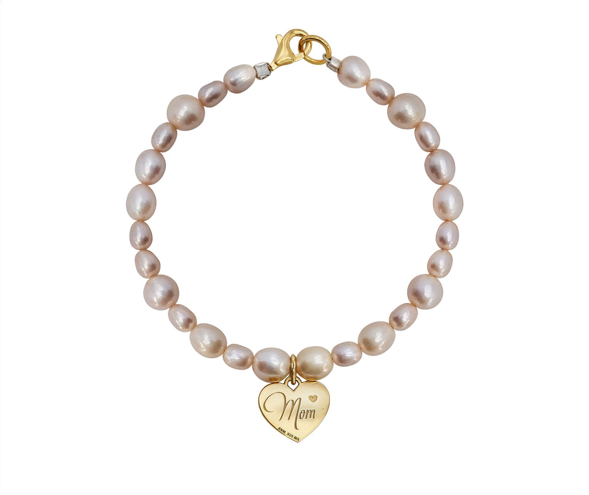 Pulsera de perlas mix mamá con charm de baño de oro Anamora por Tanya Moss
